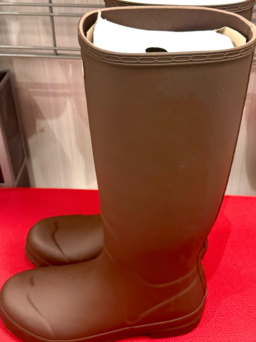 Hunter Original Tall Brown Waterproof Boots – Classic Knee High Rain Boots - Picture 3 of 5